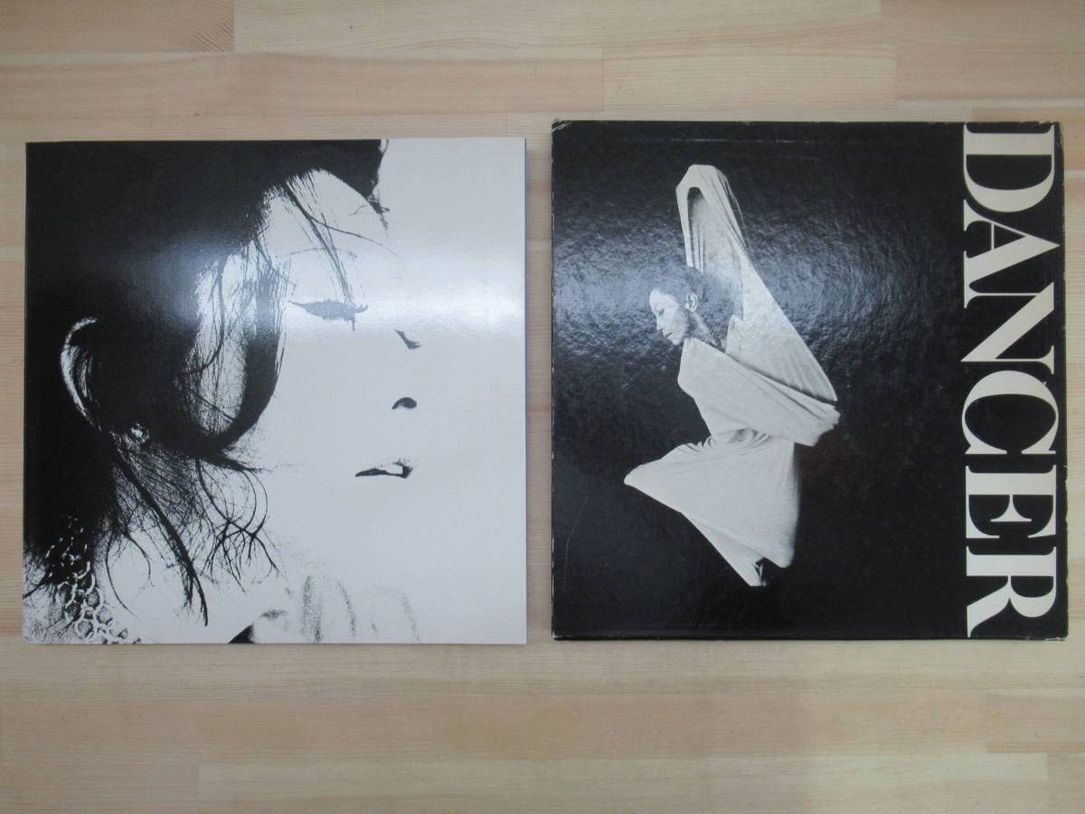 篠山記信　直筆サイン入り　 1992年　TOKYO未来世紀展　豪華パンフレット 篠山紀信「Tokyo未来世紀」展 : 20世紀の鬼才が全裸にした未来都市